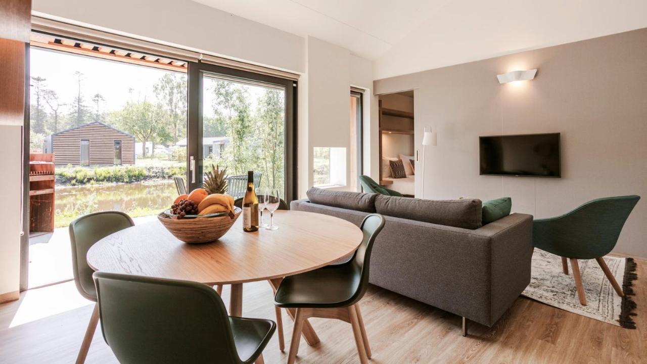 Dutchen Suitelodges Gooilanden Loosdrecht Exterior photo