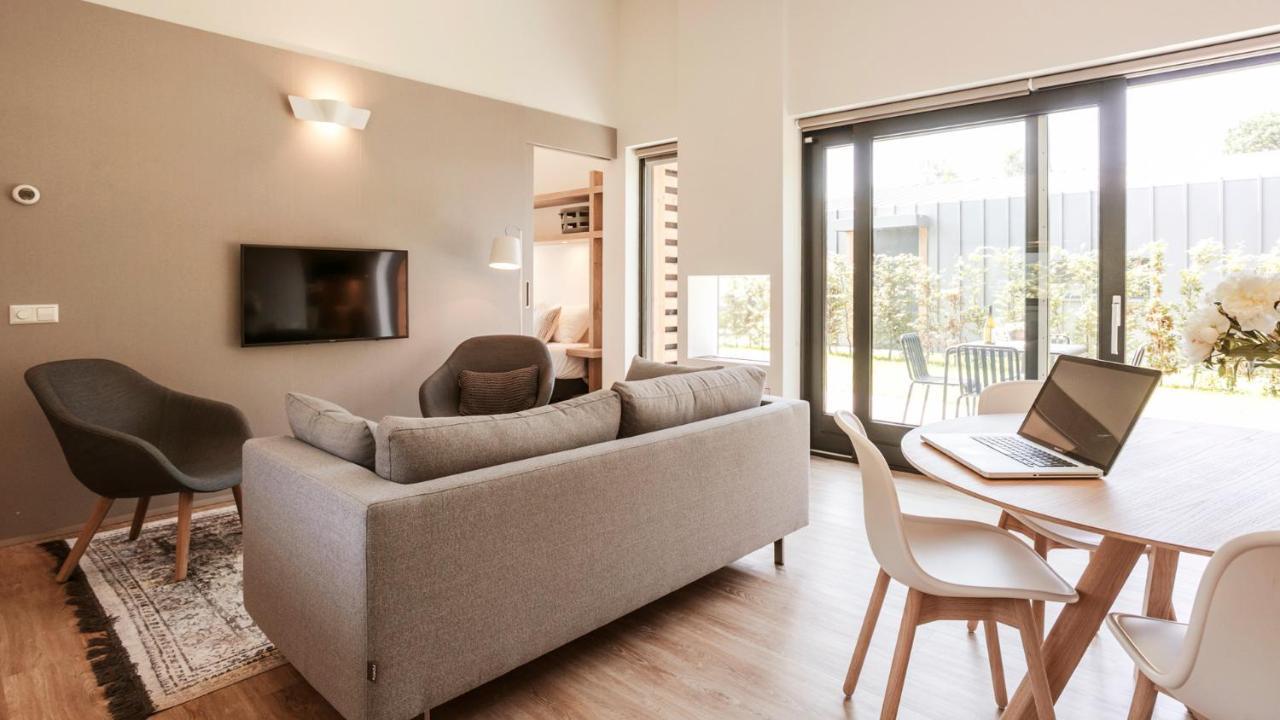 Dutchen Suitelodges Gooilanden Loosdrecht Exterior photo
