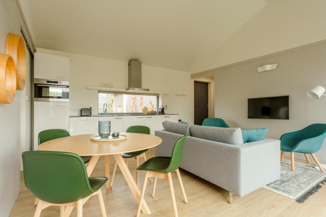 Dutchen Suitelodges Gooilanden Loosdrecht Exterior photo